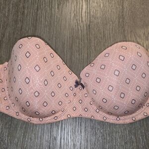 Adrienne Vitadini Sz. 40D Pink Pattern Strapless Bra